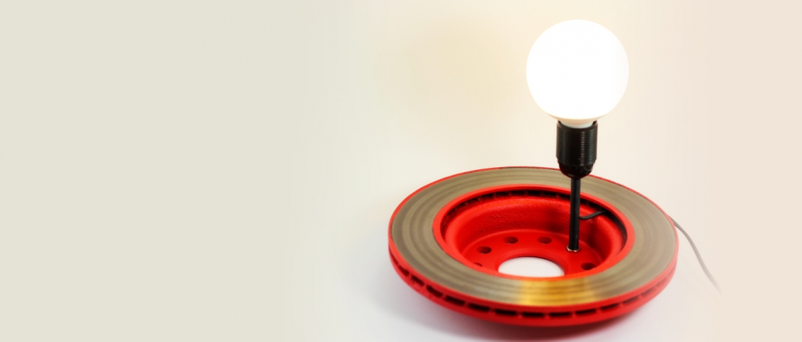 Lampa disc frana auto