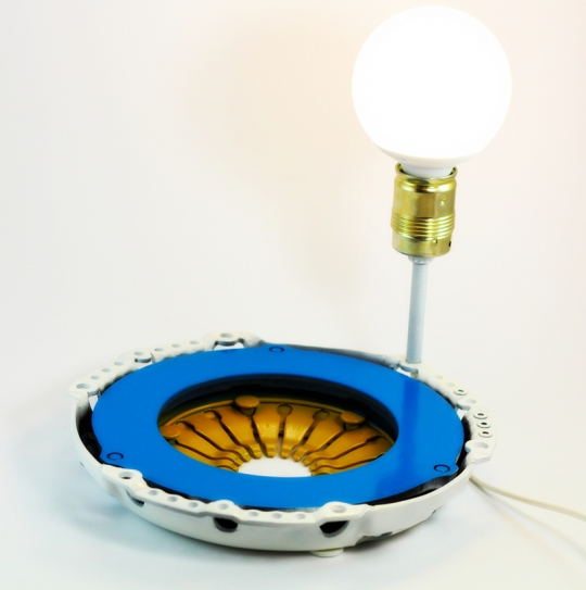 Lampa placa presiune auto