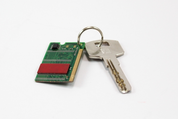 Breloc memorie RAM calculator