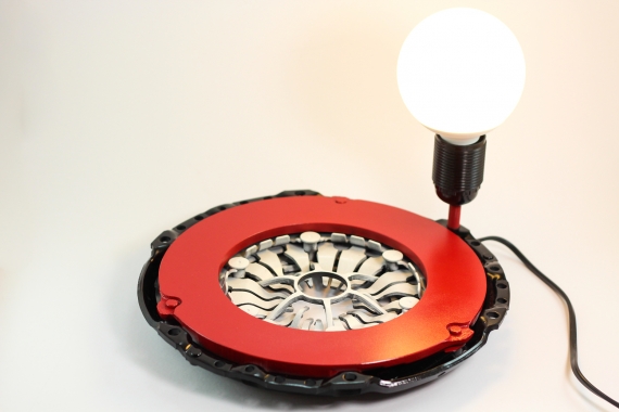 Lampa placa presiune auto
