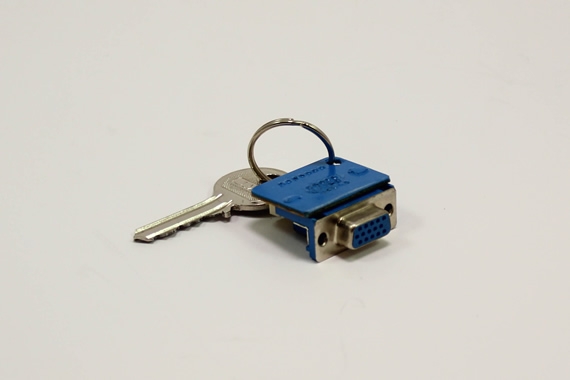 Breloc mufa VGA